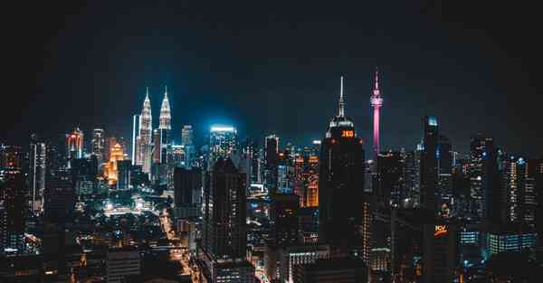 AI技术对于服装行业的影响