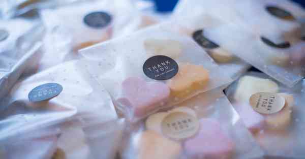 把智能机器人打烂，打造智能机器人