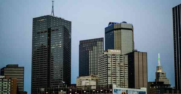 家庭智能机器人的昵称