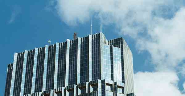 新基建AI和大数据