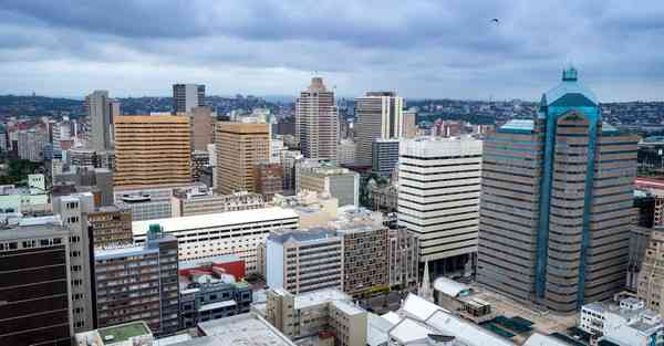 智能机器人傻强做肠粉