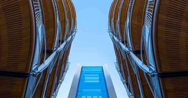 人工智能机器人能听，人工智能机器人能听到你在骂人吗