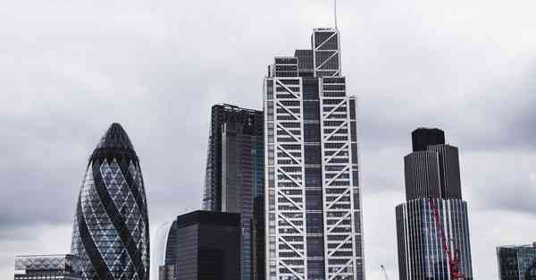 AI绘画对于传统艺术的冲击（AI绘画可以代替传统艺术吗）