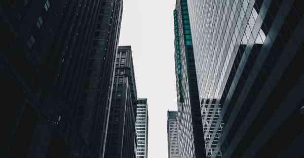 新基建AI和大数据