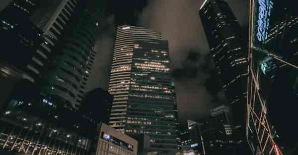 二次元AI绘画文案伤感（二次元表达爱意的句子）