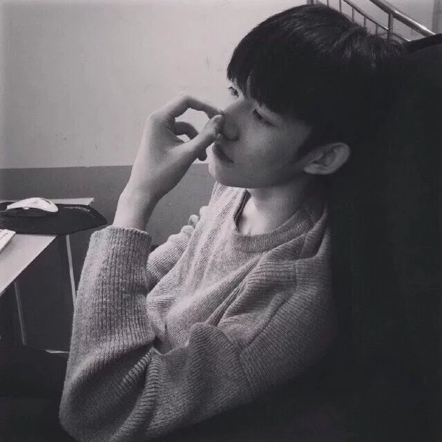 令狐荔妮灵