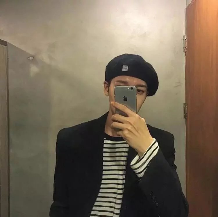 曲弘玛绿