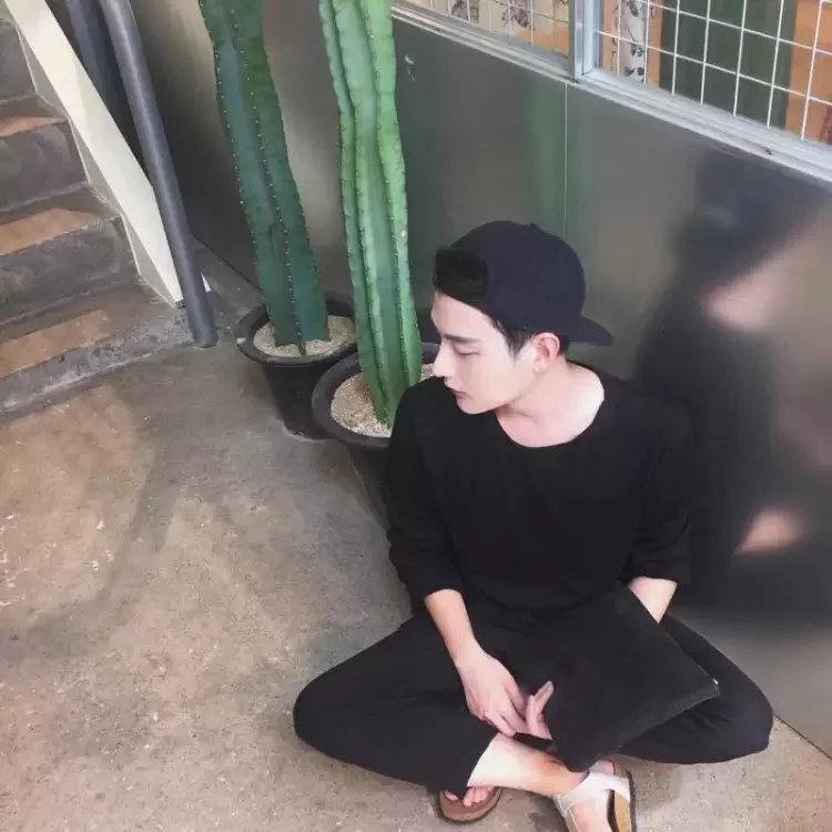 冉凝纨璧