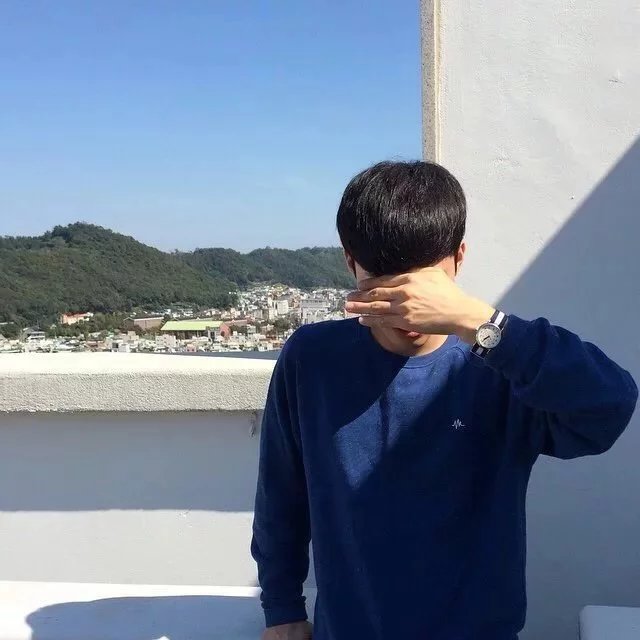仇鸣琰雁