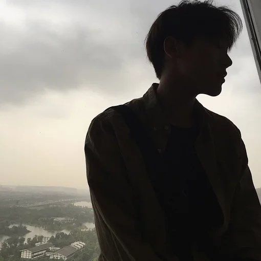 上官婕荣菲