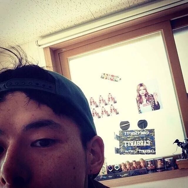倪海胜娜
